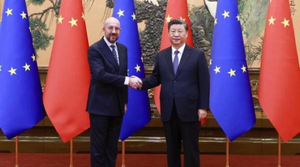 xi jinping este de parere ca europa si china ar trebui sa se respecte dar sa se abtina de la amestecul reciproc in treburile interne