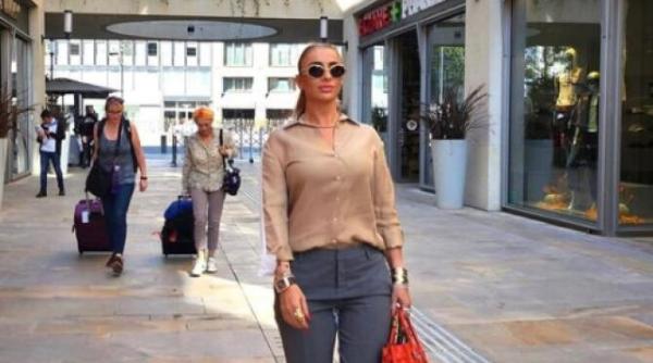 i am distrus pe toti cand a aflat anamaria prodan ca reghe o insala nu aveai voie sa apleci capul sa te uiti la poalele muntelui