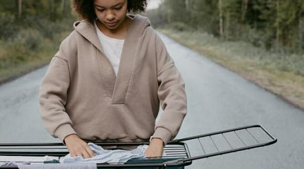 cum se usuca iarna hainele ude sfaturi utile dezvaluite de gospodinele istete