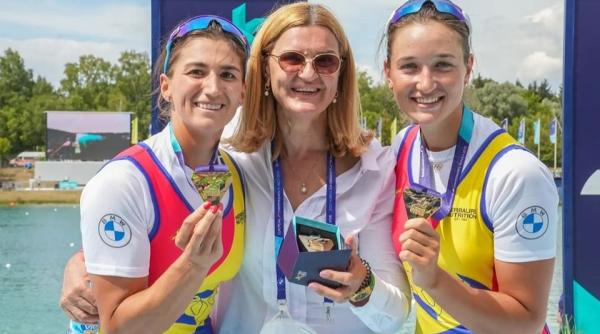 romancele simona radis si ancuta bodnar desemnate echipajul anului in canotaj