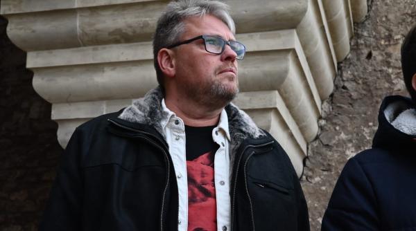 ce facut la hunedoara guido reil europarlamentarul care spunea ca romania e vestul salbatic pe banii cui s a plimbat prin tara noastra foto