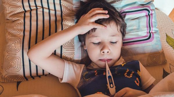 spitalele asaltate de bolnavi cu infectii respriratorii medic diferenta in acest sezon de viroze este ca starea pacientilor se agraveaza mult mai repede