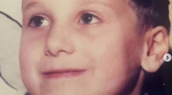 cine este in imagine il vezi des la tv l ai recunoscut