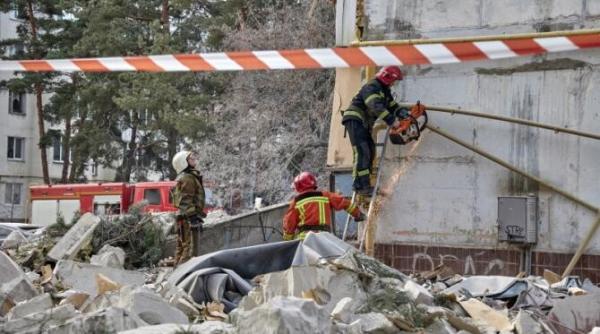 jens stoltenberg spune ca rusia incearca sa inghete lupta in ucraina pe timpul iernii