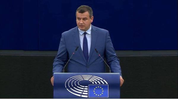 eugen tomac respingerea intrarii romaniei in schengen o umilinta pe care nu o meritam