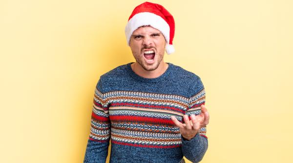 saracia ne transforma in grinch 1 din 3 romani ar dori anularea craciunului din cauza lipsurilor si veniturilor mici