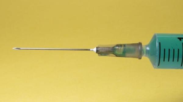 vaccinurile bivalente anti covid 19 pentru copiii cu varste de peste sase luni aprobate de fda