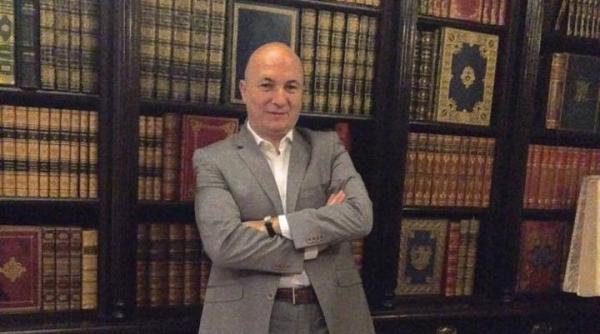 george simion si codrin stefanescu protest simultan la ambasada austriei dupa ce romania a fost respinsa la schengen