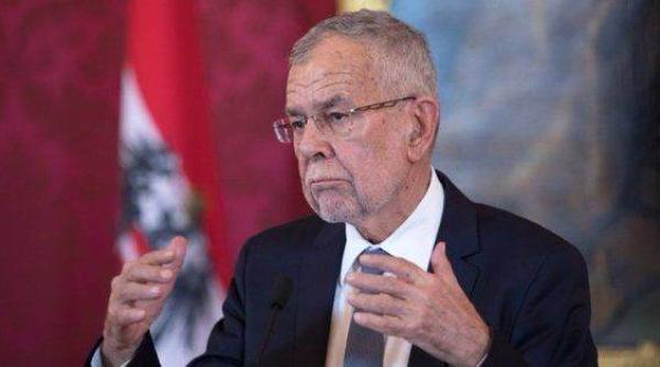 presedintele austriei regreta decizia guvernului de a bloca aderarea romaniei si a bulgariei la zona schengen