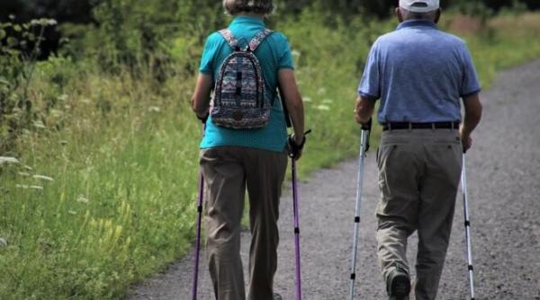 procesul de imbatranire poate fi incetinit daca respecti cateva reguli renunta la aceste obiceiuri si fa miscare