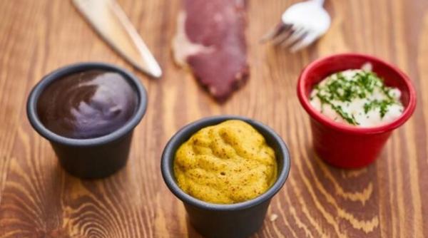 trei sosuri incredibile pentru friptura toata lumea iti va cere reteta