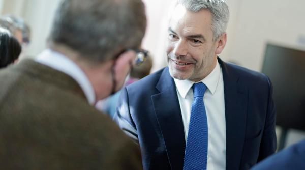 karl nehammer cancelarul austriei reafirma refuzul pentru romania si bulgaria in schengen