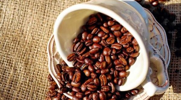 inlocuieste cafeaua cu aceste bauturi si iti vei ajuta organismul