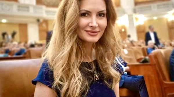 oana bulai dupa esecul schengen sa batem cu pumnul in masa si sa fim tratati ca parteneri egali