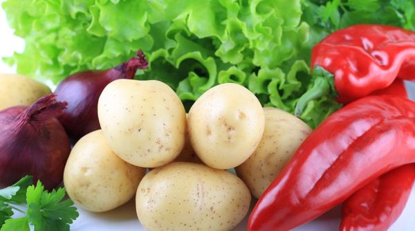 tratamente pentru cancer compusii gasiti in cartofi si rosii ar putea ajuta la crearea unor noi medicamente