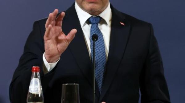 cancelarul austriei insista 20 000 de migranti ilegali care au ajuns in austria au trecut prin romania iar politia romana ii stie
