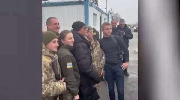 jean claude van damme s a filmat cu soldatii ucraineni video