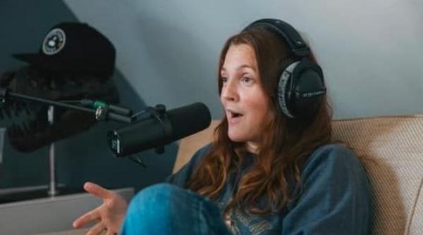 motivul pentru care drew barrymore nu le ofera fiicelor sale cadouri de craciun