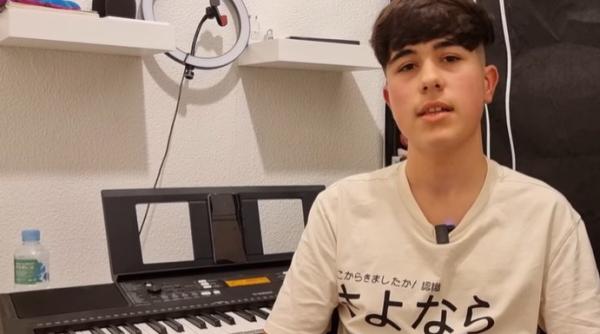 lukas eduardo urdea tanarul care a uimit juriul spaniol cu talentul sau golden buzz la vocea spaniei junior