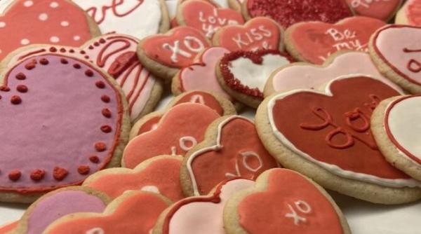 fursecuri rosii de revelion umplute cu ciocolata alba sunt fabuloase