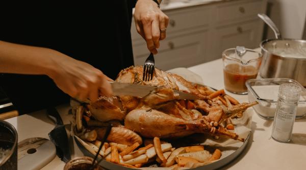 cu cat vinde catalin scarlatescu un curcan pregatit de el pentru craciun