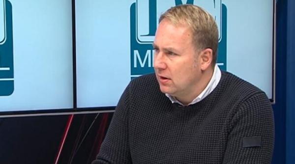 implant de valva aortica stenoza aortica valvulopatie victor costache sanador la dc medical