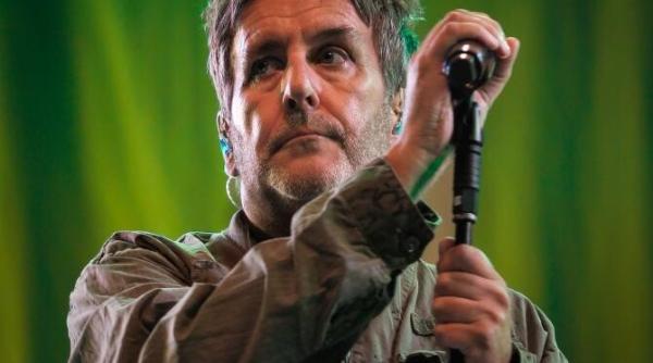 terry hall solistul formatiei the specials a murit