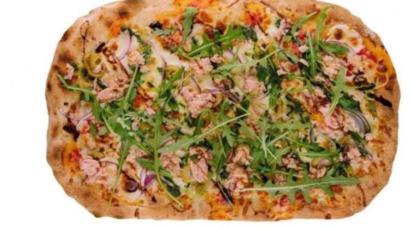 pizza rustica cu cartofi si ton pentru cina o reteta usoara si satioasa