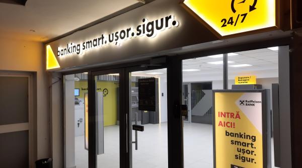 zdenek romanek sef raiffeisen bank dupa ce unii clienti si au exprimat nemultumirea cu austria si schengen echipa noastra a discutat ca de la romani la romani