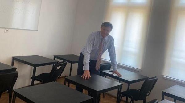 prof dr paul iulius negoita despre athosul din buzau ce s a intamplat acolo e o minune mergeti si vedeti indiferent de modul in care va raportati la biserica