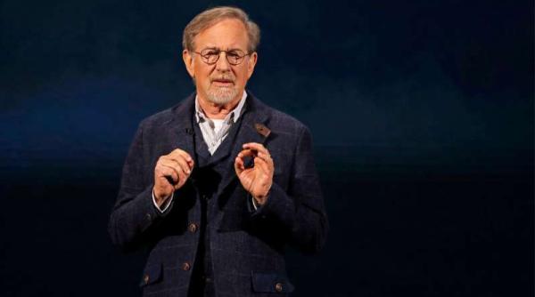 steven spielberg regreta ca rechinii au fost decimati dupa filmul sau jaws