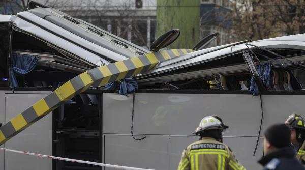 accident la intrarea in pasajul unirii ar fi mai multe victime