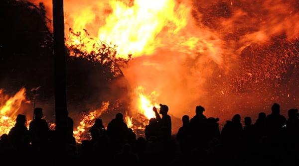 proteste violente in franta dupa un atac la un centru kurd chirieac slava domnului ca nu au loc si in estul europei video