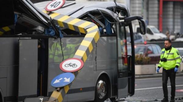 accident pasajul unirii catalin drula atacuri in rafala la daniel baluta primarul sectorului 4 lucrari de spoiala cu consecinte tragice lipsa de barbatie politica