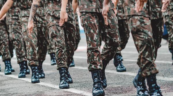 tensiuni serbia kosovo statul major al armatei de la belgrad cere desfasurarea de trupe la granita