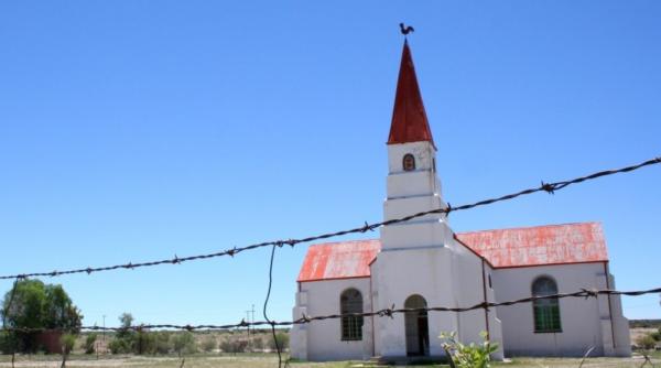 politia le cere preotilor sa nu faca profetii alarmiste de anul nou in ghana