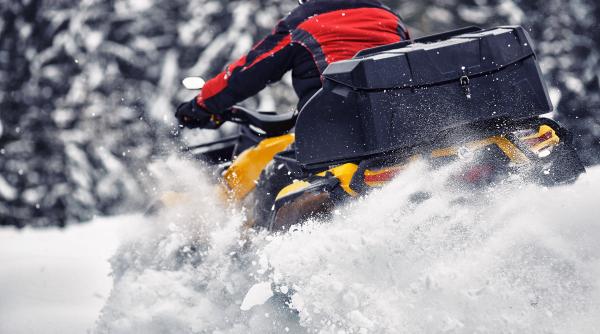 atentionare pentru romanii care pleaca la munte de revelion sabin cornoiu salvamont sub zapada se ascund stanci care va pot rani atv urile nu pot fi controlate pe pamant inghetat