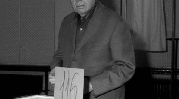 silviu brucan a mers la moscova in 1989 lavinia betea istoric autoritatile romanesti nici nu ar fi aflat daca nu se autodenunta ne gandim de ce a facut asta