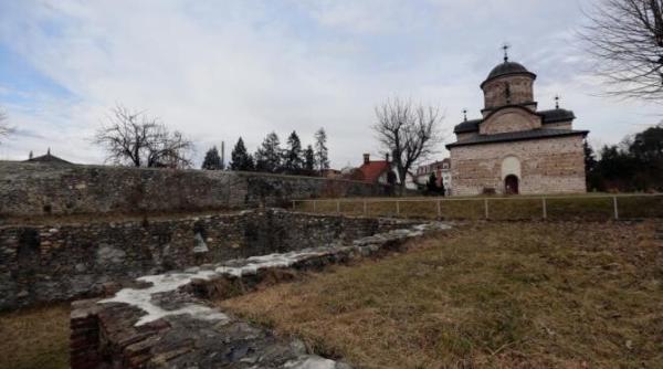 crestinismul si marea catedrala din turcia facuta din caramizi care par identice cu cele din biserica domneasca de la curtea de arges