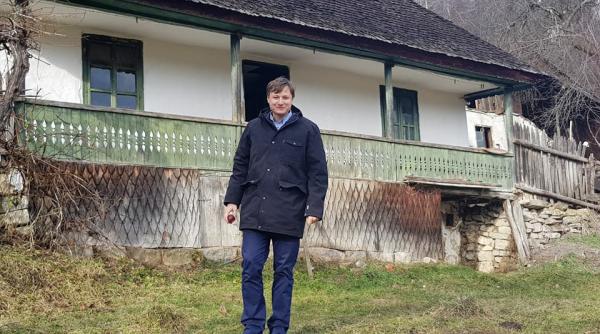 prof dr paul iulius negoita despre omul anului 2022 david popovici mi as dori sa devina salvarea unora dintre cei care se pierd astazi