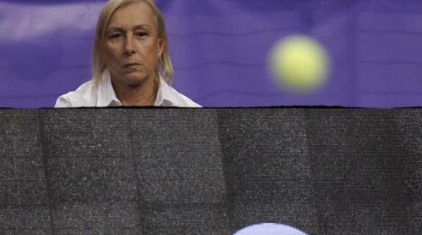 martina navratilova a fost diagnosticata cu cancer la gat si san