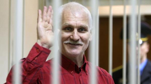 a inceput procesul lui bialiatski in belarus laureatul nobelului pentru pace trimis in judecata de regimul lui lukasenko