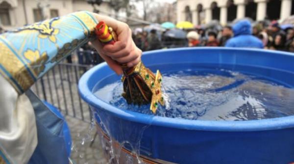 boboteaza 2023 cum se foloseste agheasma mare ce beneficii iti aduce