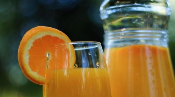 cum sa faci 9 litri de suc din 4 portocale o reteta simpla usoara si delicioasa