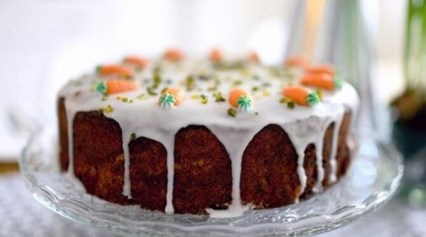 tort cu morcovi fara zahar si fara faina un desert bun pentru cei care tin la silueta