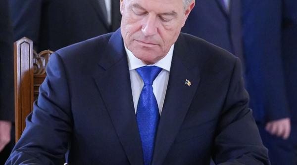klaus iohannis a semnat decretul pentru ajutorarea financiara a pensionarilor