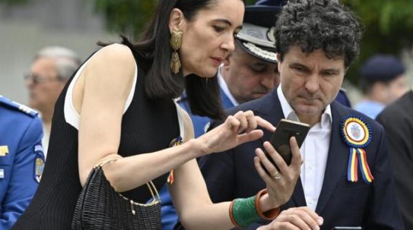 greenfield mii de oameni sunt sechestrati in sectorul 1 cel mai probabil luni va fi rascoala cand oamenii se vor trezi ca nu pot merge la serviciu si ca nu isi pot duce copiii la scoala