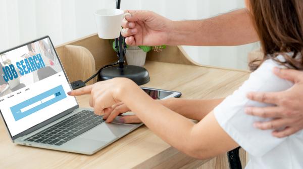 la ce joburi viseaza romanii acestea au fost cele mai cautate locuri de munca de la inceputul anului