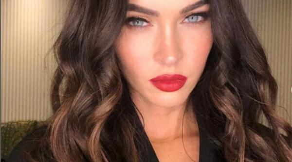 megan fox se afla in bulgaria fara iubitul ei