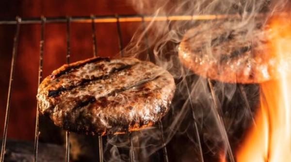 cum se face un burger perfect 4 secrete pentru un preparat delicios